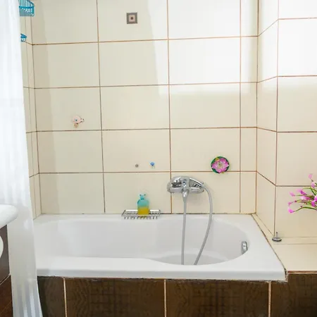Holiday home Ionnisos *