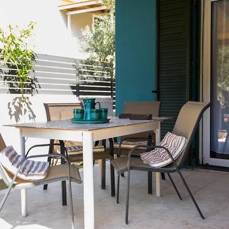 Holiday home Ionnisos *