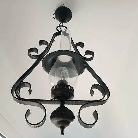 Ionnisos Traditional Mouzákion